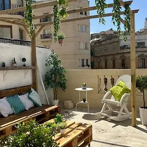  Hostal On Malta